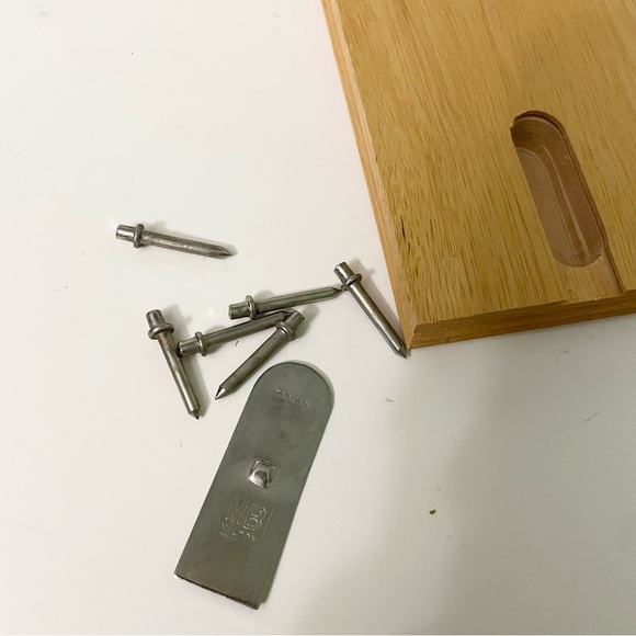 Vntg 1975 Wooden Cribbage Board E.S. Lowe Milton Bradley Manual Read - Picture 12 of 15